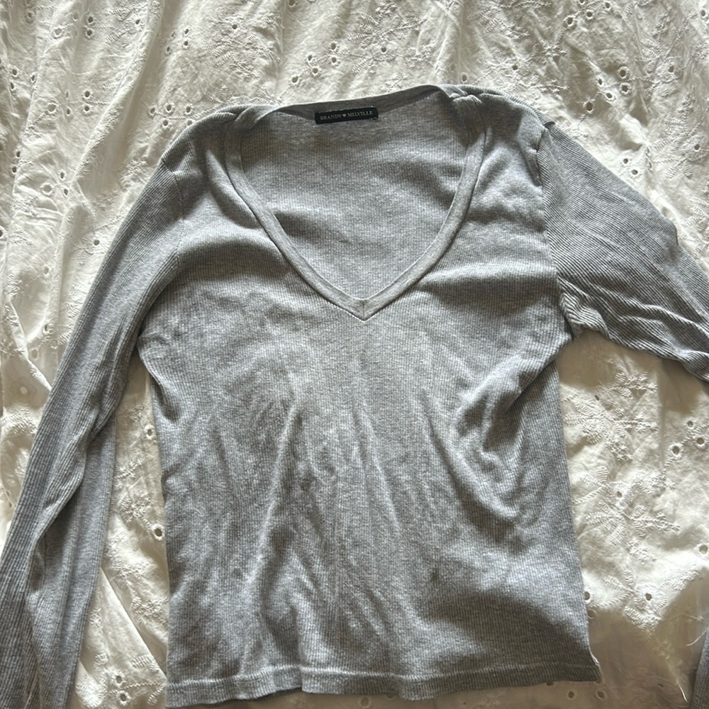 best brandy melville long sleeve
